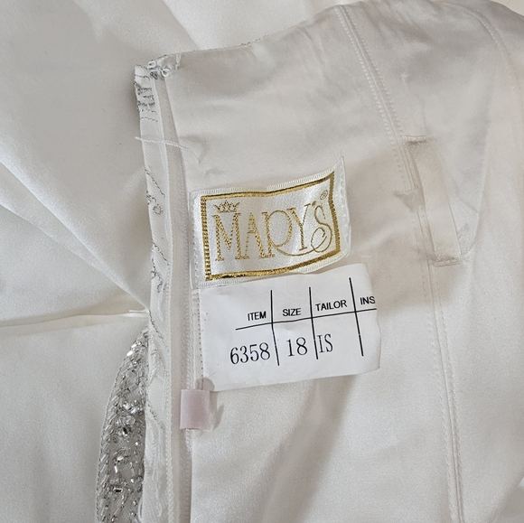 Elegant White and Silver Embellished Wedding Dress - Picture 4 of 8